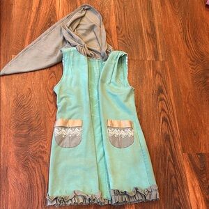 Girl 7/8 Green Fairy Sleeveless cardigan duster Dress Hood and Lace Pockets
